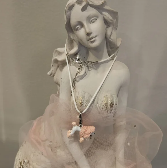 POODLE LOVE PINK WHITE CORDED NECKLACE - Picture 1 of 5